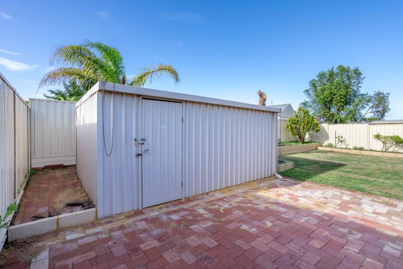 11 Indigo Circle, WARNBRO, WA 6169 AUS