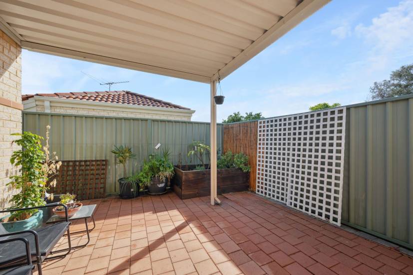 10/12 Arthur Street, CANNINGTON, WA 6107 AUS